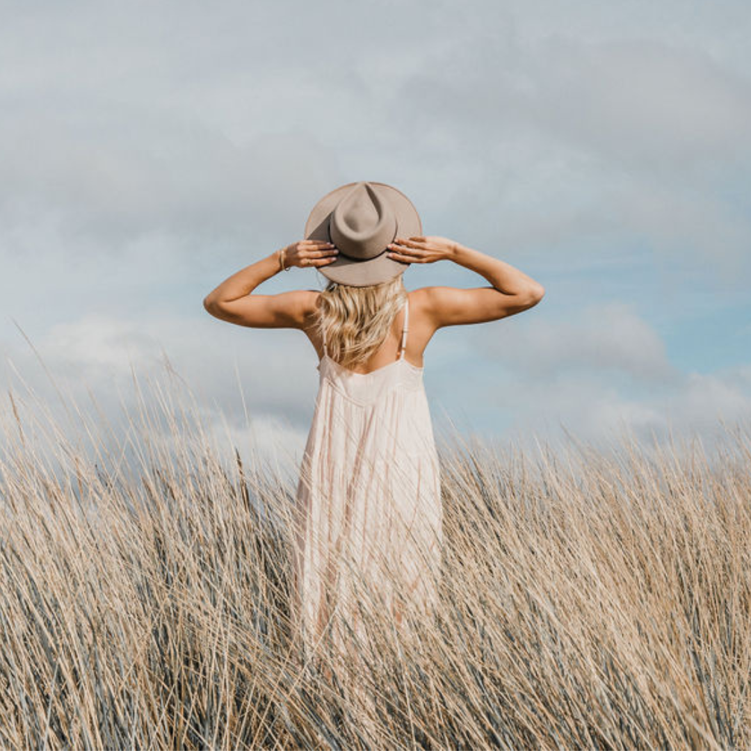 Retreat Yourself Midi In Cream