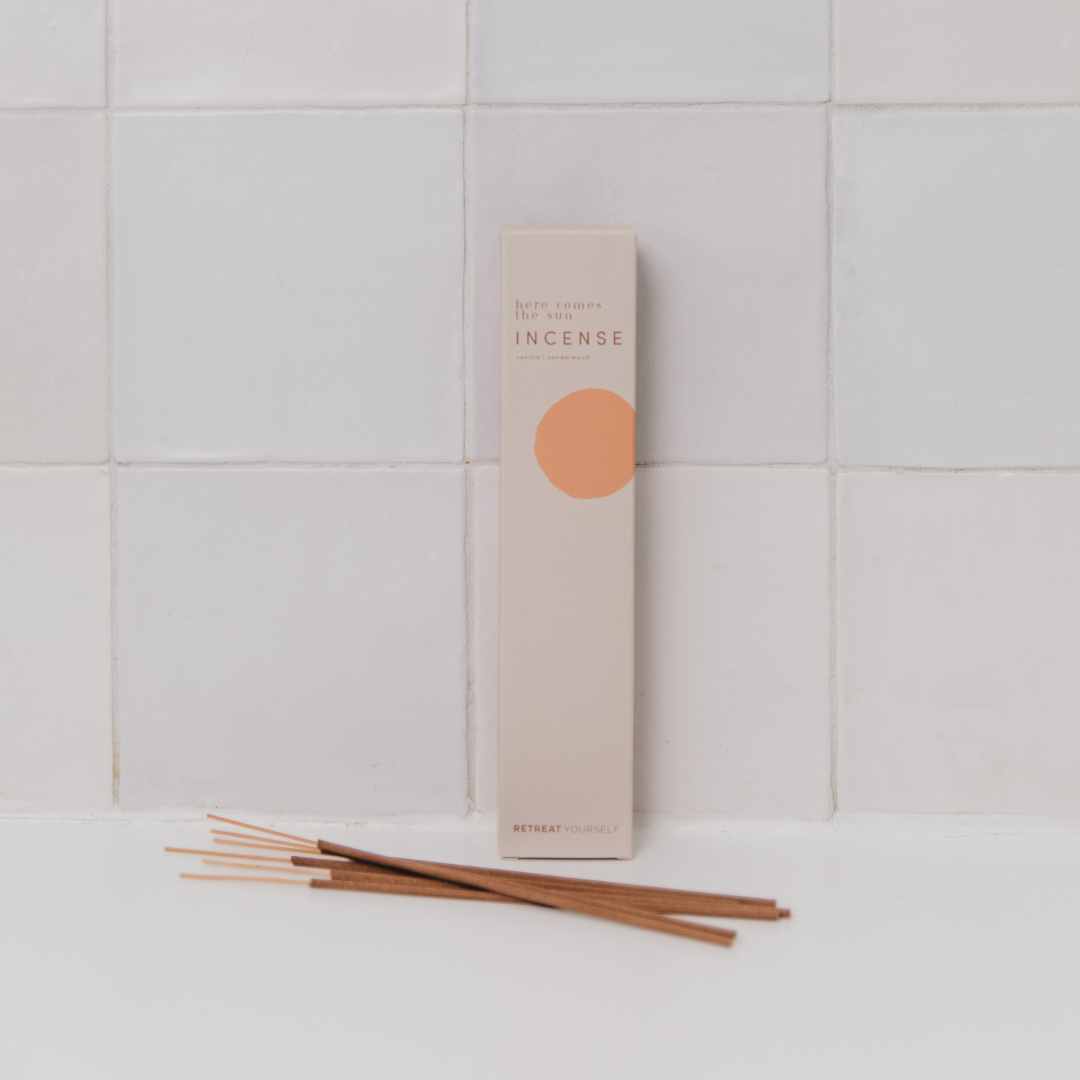 RETREAT YOURSELF | ‘Here Comes The Sun’ Incense - Vanilla & Sandalwood