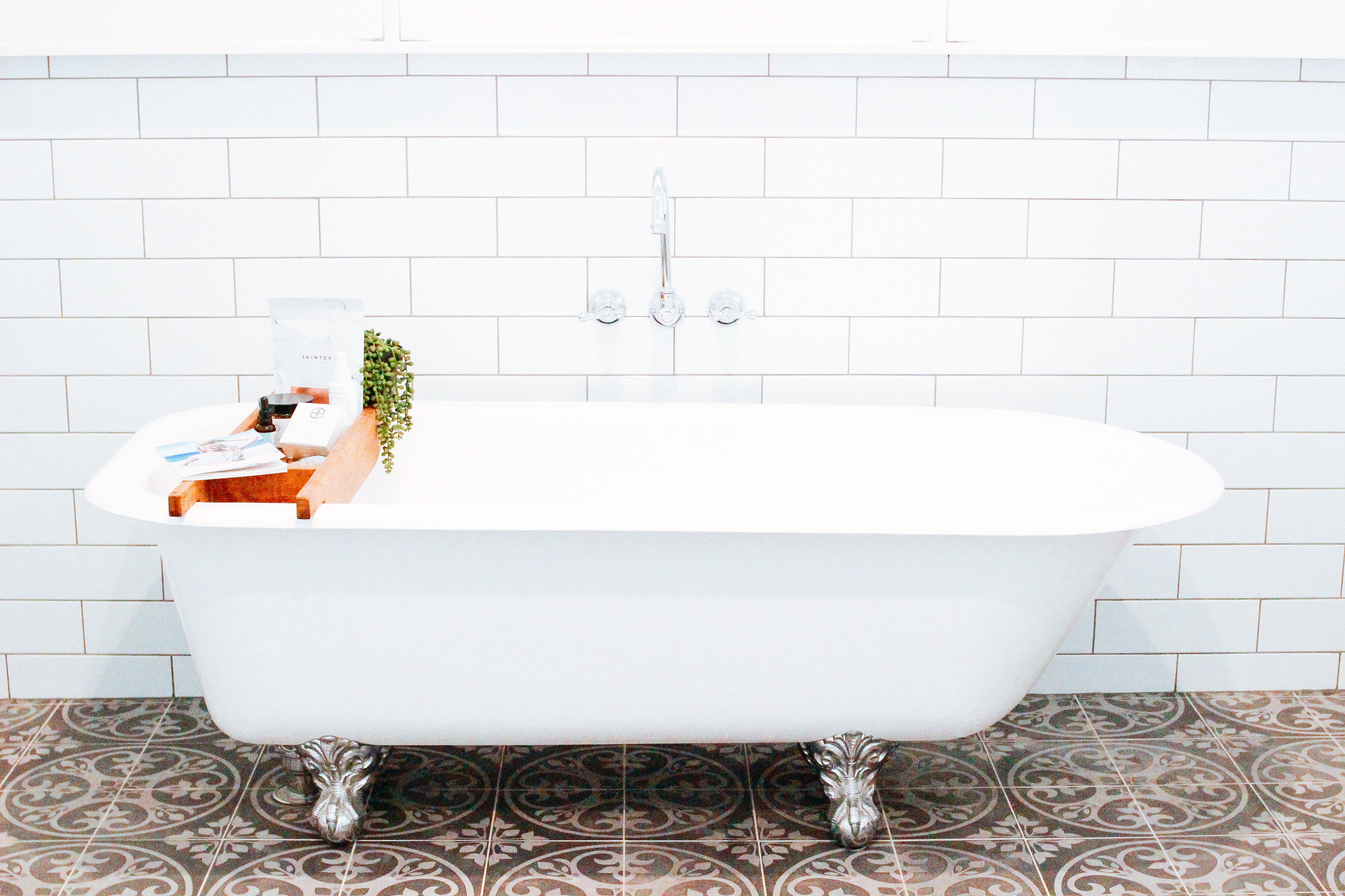 Make Your Bath A Quick And Easy Detox Ritual
