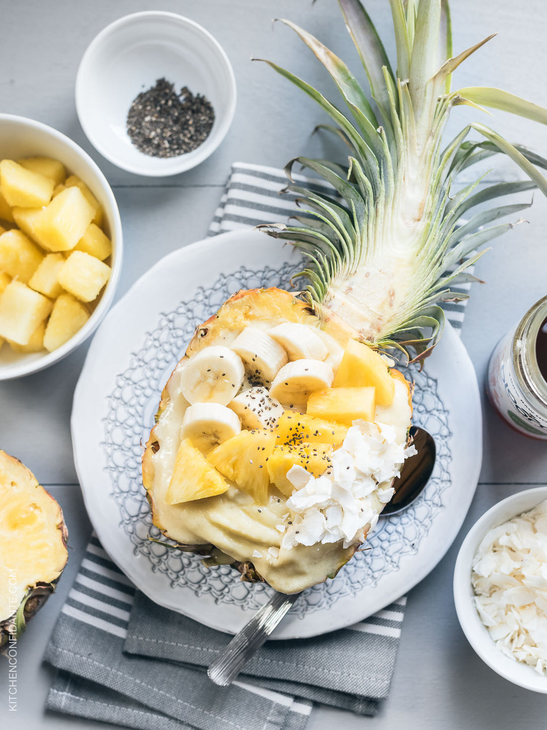 Pina Colada Smoothie Bowl