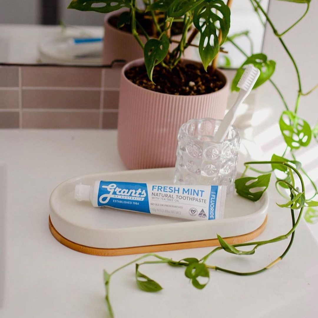 Natural oral care without skipping the fluoride