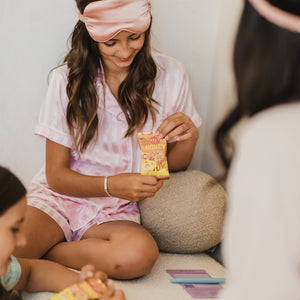 retreat-yourself-mum-daughter-self-care-gift-bundle-honey-joy