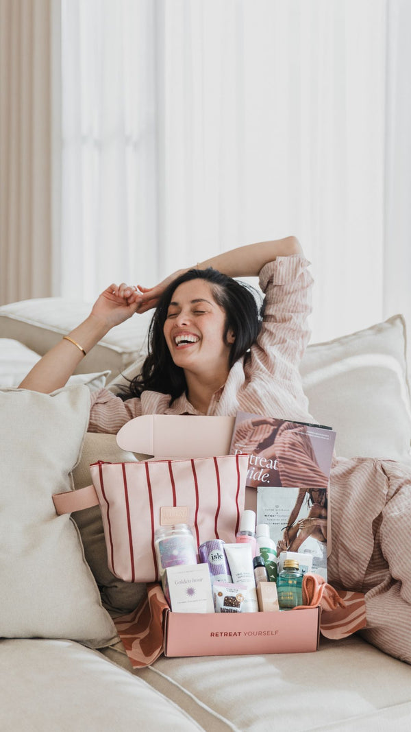 retreat-yourself-torquay-gift-hamper-shopping