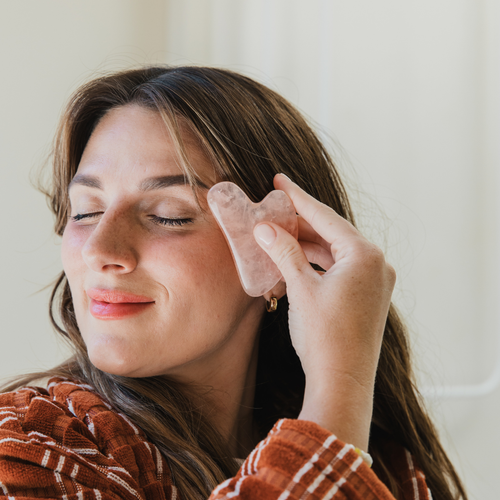 ‘Sculpt + Glow’ Rose Quartz Gua Sha